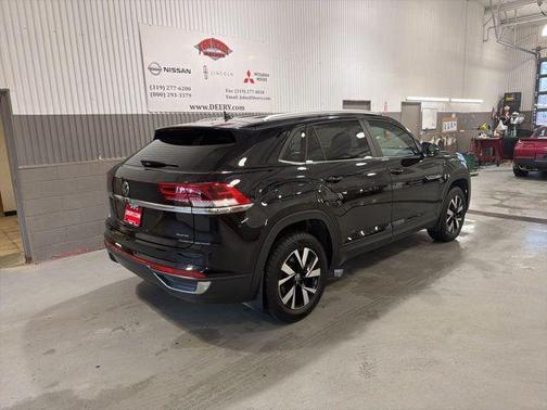 2023 Volkswagen Atlas Cross Sport 2.0T SE