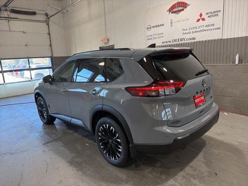 Boulder Gray Pearl 2026 Nissan Rogue Dark Armor