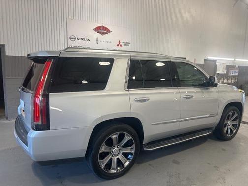 2016 Cadillac Escalade Luxury