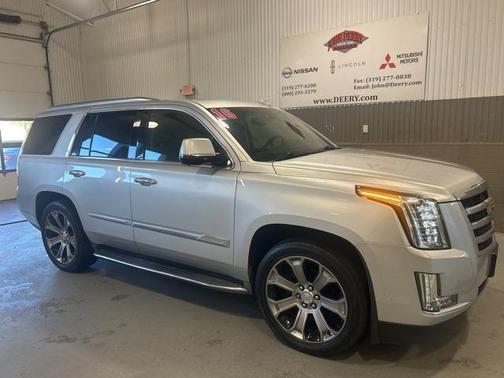 2016 Cadillac Escalade Luxury