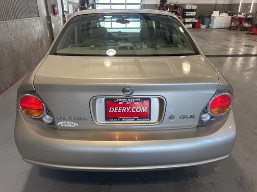 2002 Nissan Maxima GLE