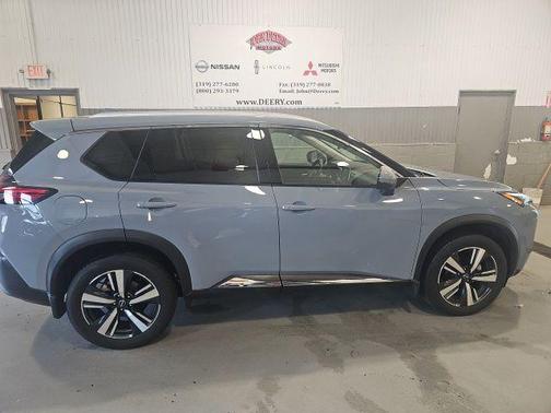 Boulder Gray Pearl 2023 Nissan Rogue SL