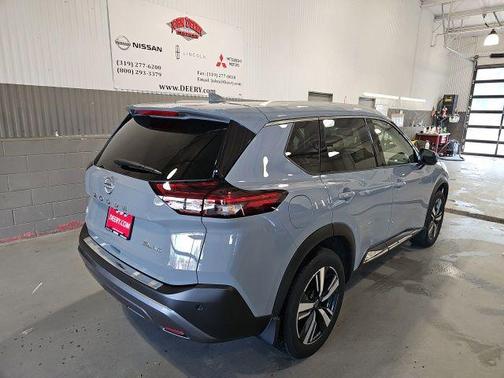 Boulder Gray Pearl 2023 Nissan Rogue SL
