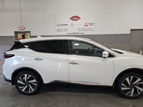 2023 Nissan Murano SL