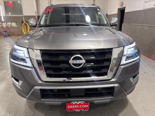 2024 Nissan Armada Platinum