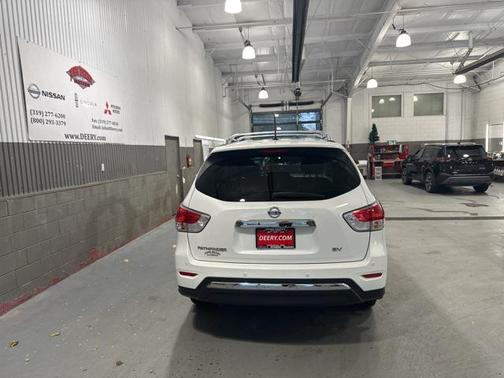 2013 Nissan Pathfinder SV