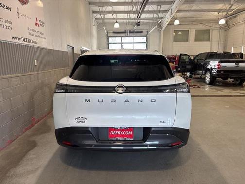 2025 Nissan Murano SL