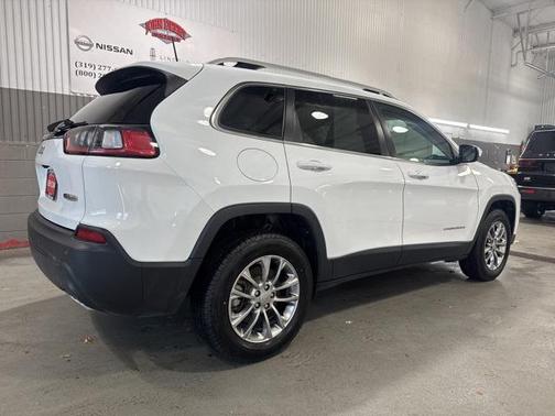 2021 Jeep Cherokee Latitude Lux
