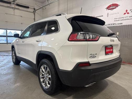 2021 Jeep Cherokee Latitude Lux