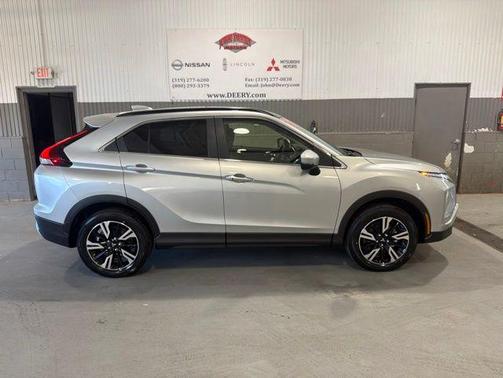 Alloy Silver Metallic 2026 Mitsubishi Eclipse Cross SE