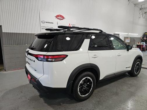 2024 Nissan Pathfinder Rock Creek