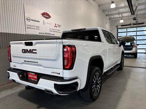 2021 GMC Sierra 1500 AT4
