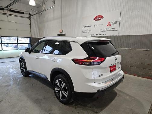 2025 Nissan Rogue SL