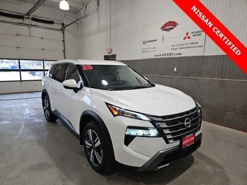 2025 Nissan Rogue SL