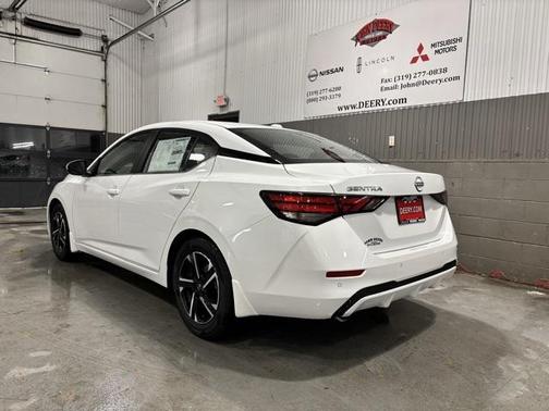 2025 Nissan Sentra SV
