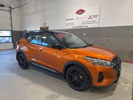2023 Nissan Kicks SR