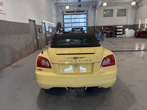 2005 Chrysler Crossfire Base