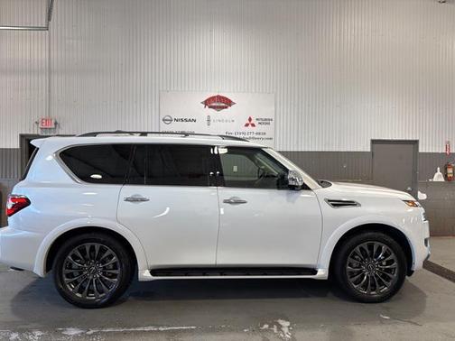 2024 Nissan Armada Platinum