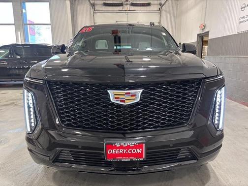 2025 Cadillac Escalade ESV Sport Platinum