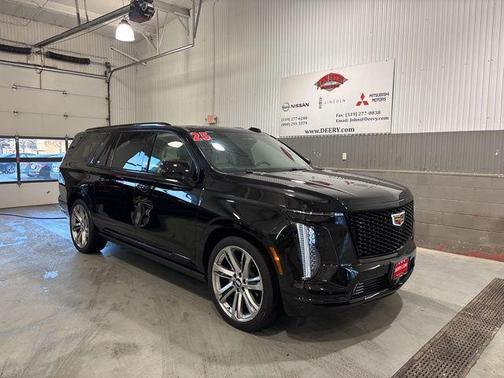 2025 Cadillac Escalade ESV Sport Platinum