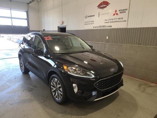 2022 Ford Escape Titanium
