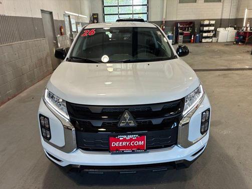 White Diamond 2026 Mitsubishi Outlander Sport 2.0 LE