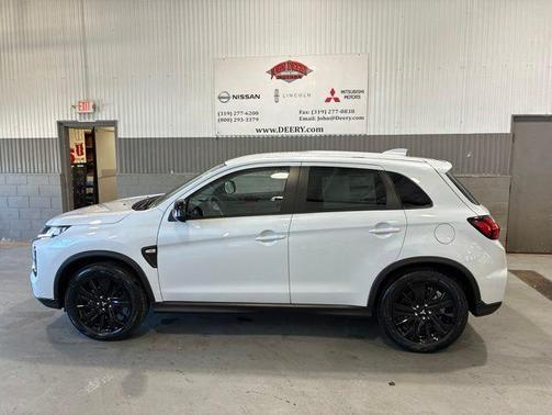 White Diamond 2026 Mitsubishi Outlander Sport 2.0 LE
