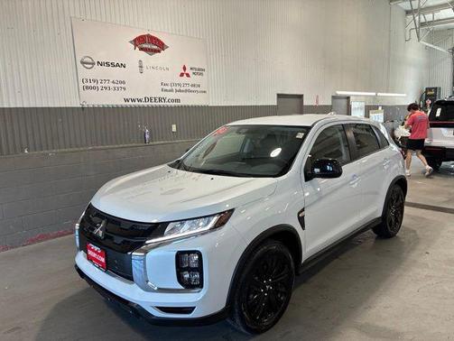 White Diamond 2026 Mitsubishi Outlander Sport 2.0 LE