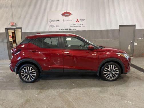 2023 Nissan Kicks SV