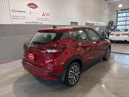 2023 Nissan Kicks SV