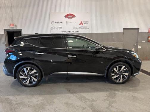 2022 Nissan Murano SL
