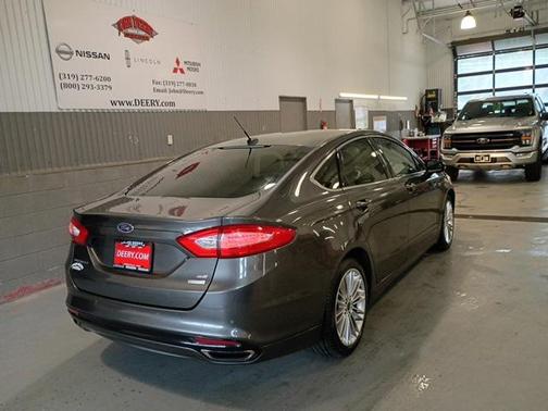 2015 Ford Fusion SE