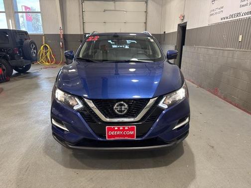 2022 Nissan Rogue Sport SL