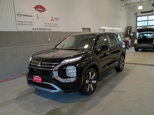 2026 Mitsubishi Outlander SE