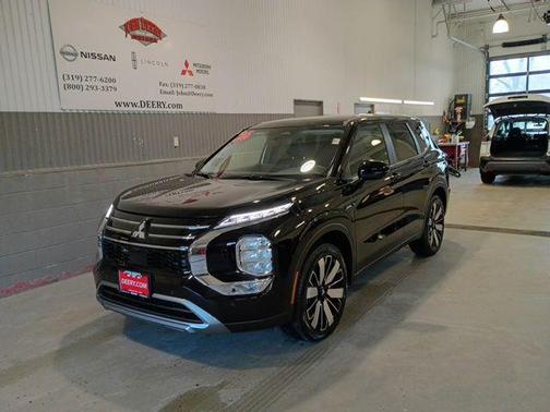 2026 Mitsubishi Outlander SE