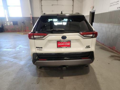 2021 Toyota RAV4 Hybrid SE