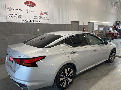 2022 Nissan Altima 2.5 SV