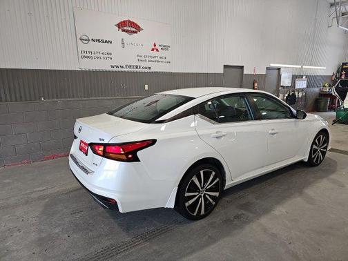 2020 Nissan Altima 2.5 SR