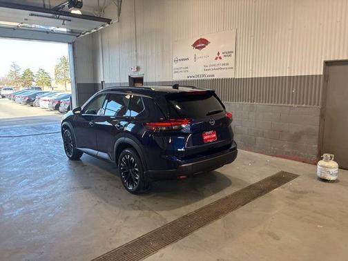 Deep Ocean Blue Pearl 2026 Nissan Rogue Dark Armor