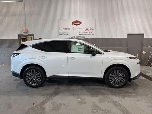 Everest White Pearl Tricoat 2026 Nissan Murano SL