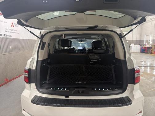 2024 Nissan Armada Platinum