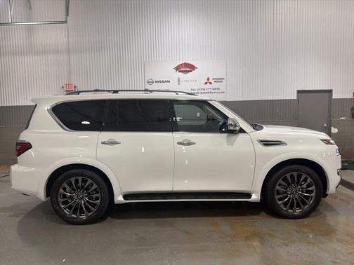 2024 Nissan Armada Platinum