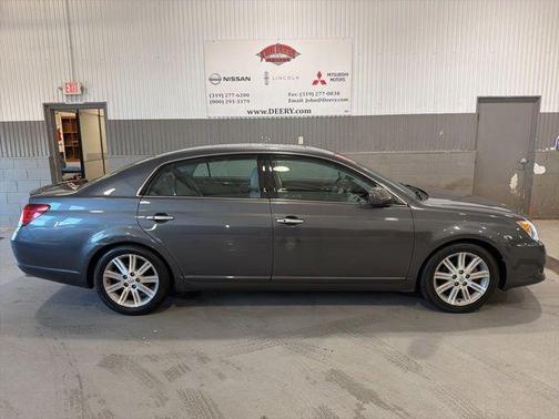 Gray 2008 Toyota Avalon