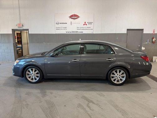 Gray 2008 Toyota Avalon