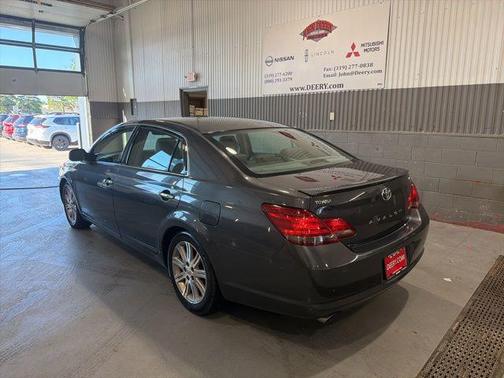 Gray 2008 Toyota Avalon