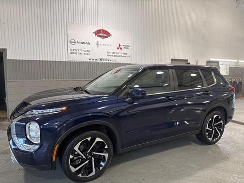 2023 Mitsubishi Outlander SE