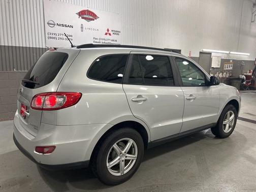 2011 Hyundai SANTA FE GLS
