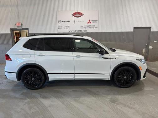 2022 Volkswagen Tiguan 2.0T SE R-Line Black 4MOTION
