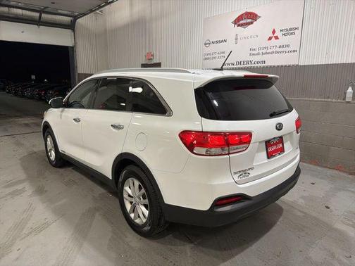 2018 Kia Sorento LX