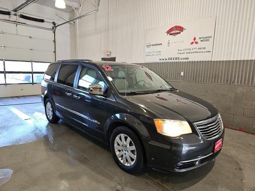 2012 Chrysler Town & Country Touring-L